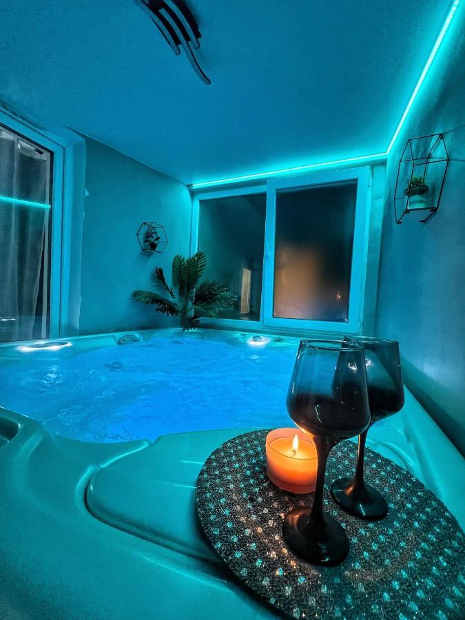 Luxor - Jacuzzi&Cozy Apartments Сибиу Екстериор снимка