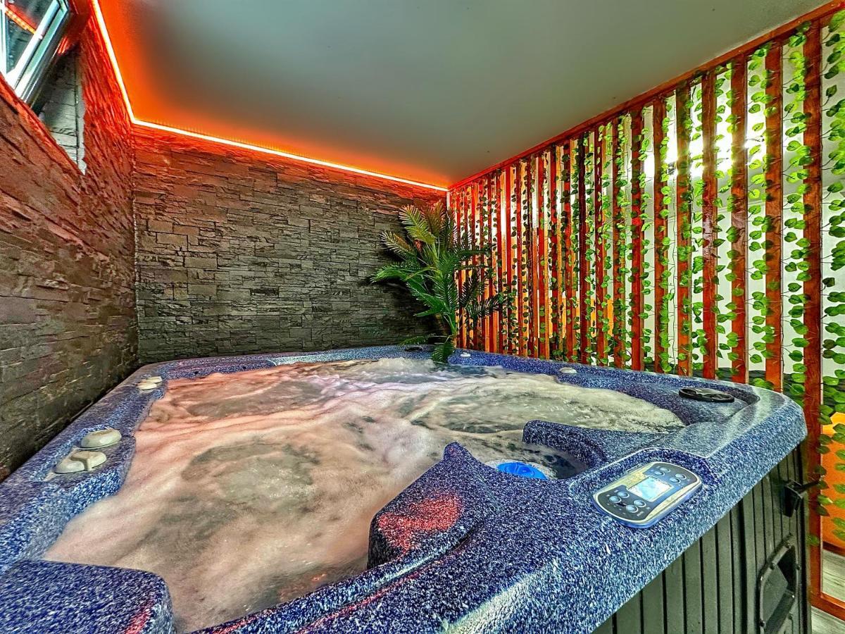 Luxor - Jacuzzi&Cozy Apartments Сибиу Екстериор снимка