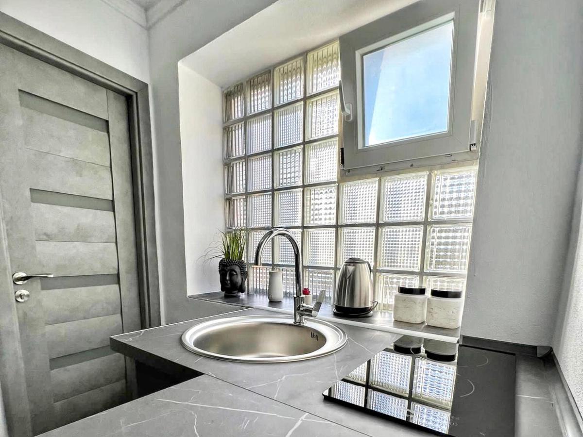 Luxor - Jacuzzi&Cozy Apartments Сибиу Екстериор снимка