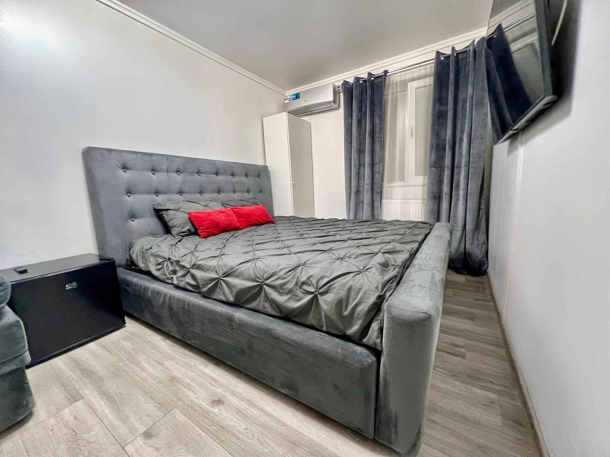 Luxor - Jacuzzi&Cozy Apartments Сибиу Екстериор снимка