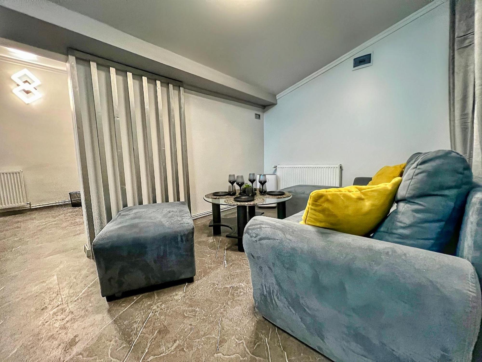Luxor - Jacuzzi&Cozy Apartments Сибиу Екстериор снимка