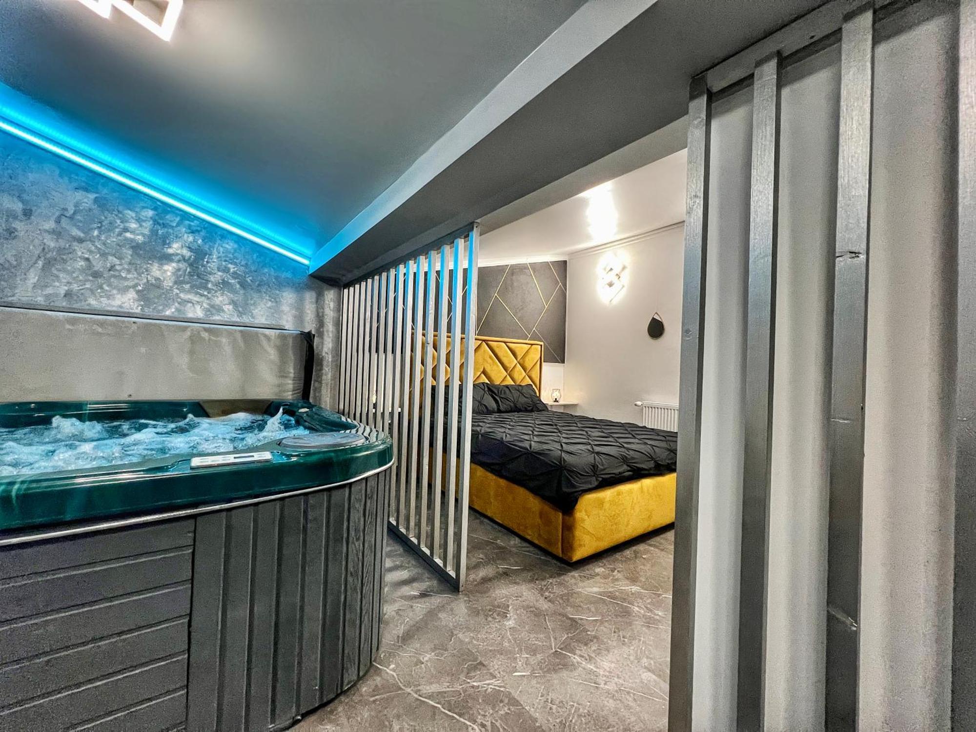 Luxor - Jacuzzi&Cozy Apartments Сибиу Екстериор снимка